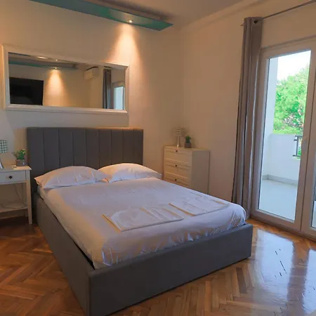 Apartment Salis Tucepi