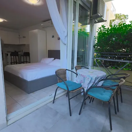 Salis Apartment *