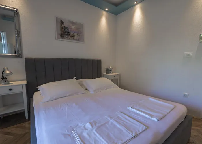 Apartment Salis *