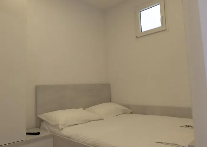 Apartment Salis *